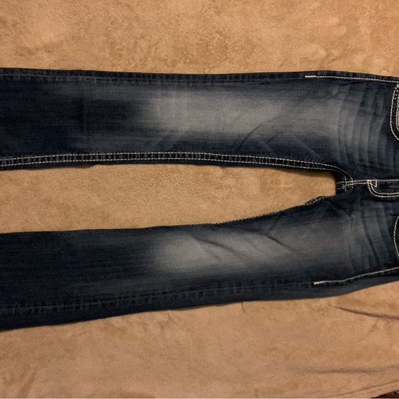 Vigoss Women's Dark Blue Boot Cut Jeans with Embellished Pockets - Picture 3 of 9